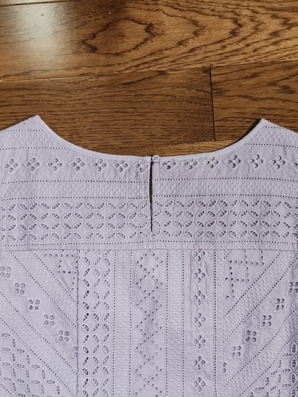 NWOT Talbots Lavender Lined Eyelet Sleeveless Tank Top - Picture 3 of 7